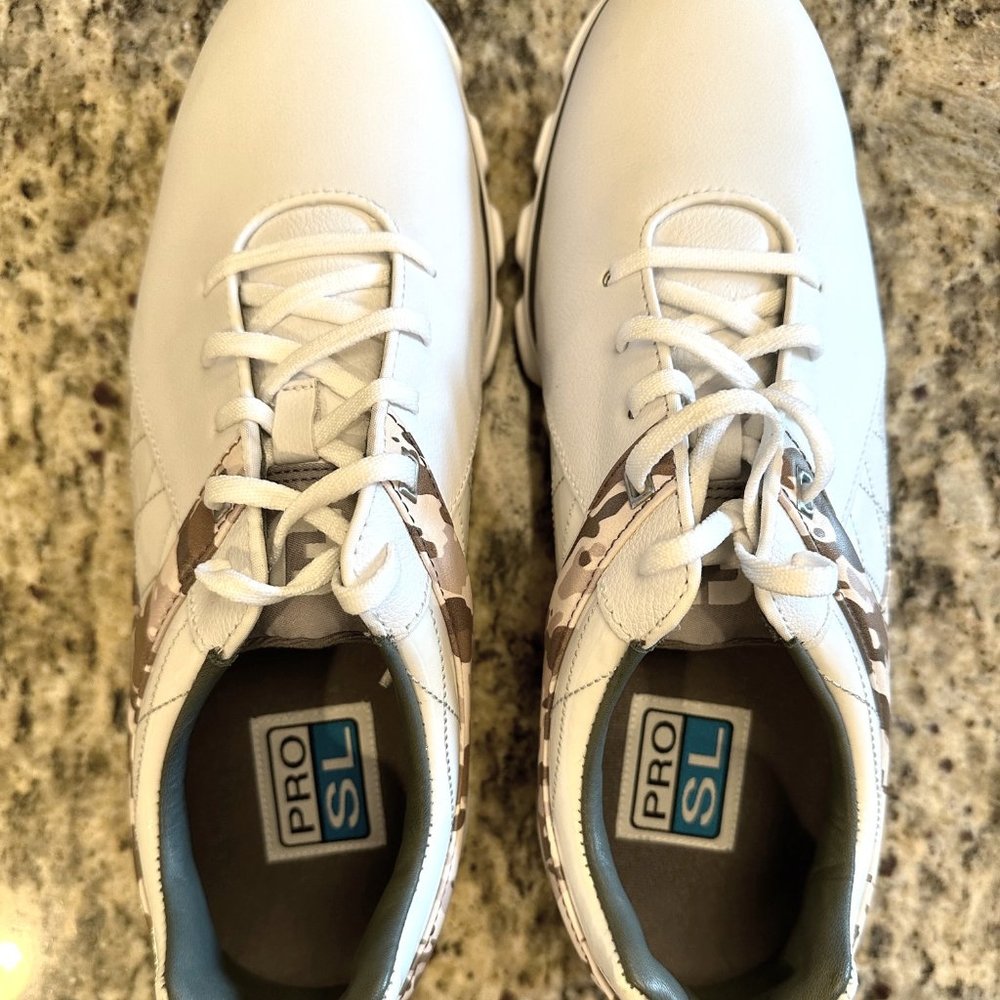 NIB FootJoy Pro/SL Men's Golf Shoes 9W Limited Edition Camo